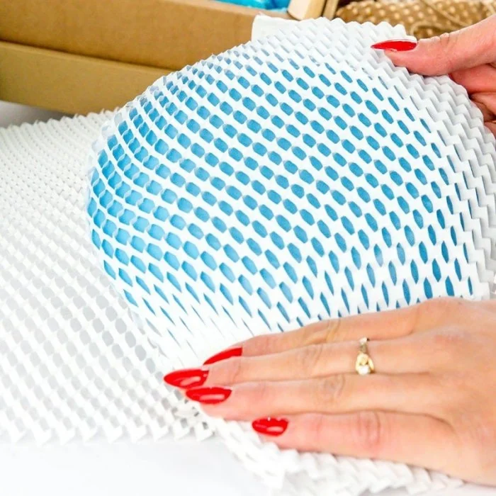 Hartie Kraft Honeycomb Standard 80 g Lungime 250/450M m, Latime 400 mm, Culoare Natur, Gramaj 80/85 gr-Hartie Pentru Ambalare