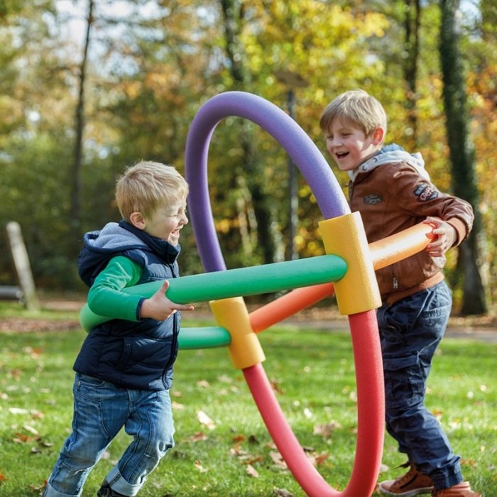 Conector Spuma 6 Gauri Lungime 315 mm, Diametru 62 mm, Grosime 19 mm, Conector 6 Orificii, Culoare Galben-Sport Si Agrement